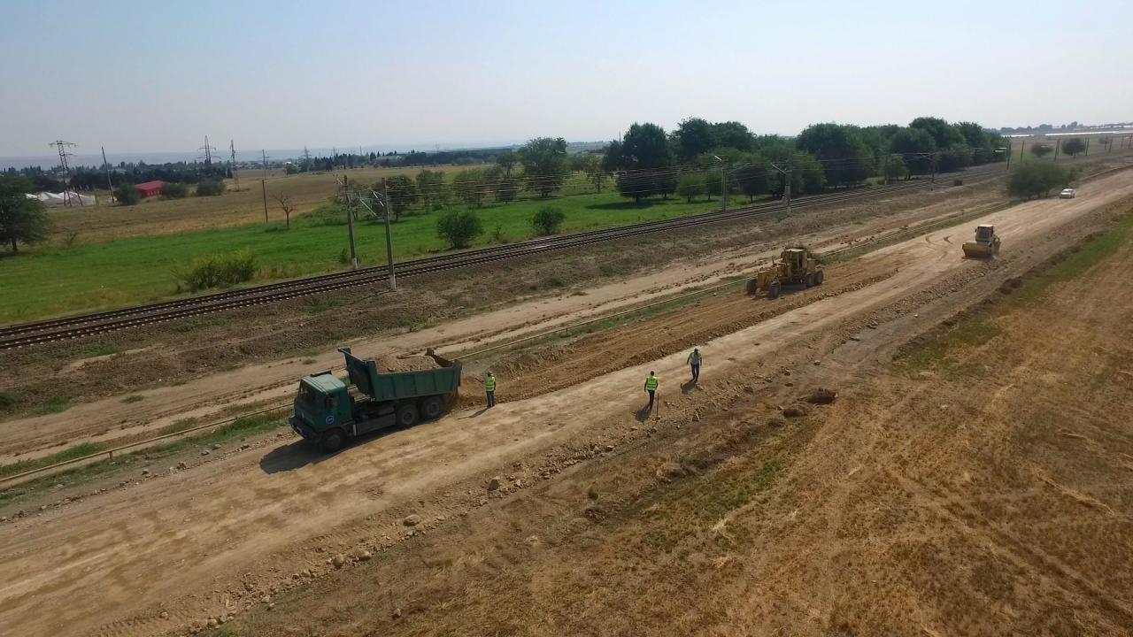 В Азербайджане продолжается масштабная реконструкция дорог