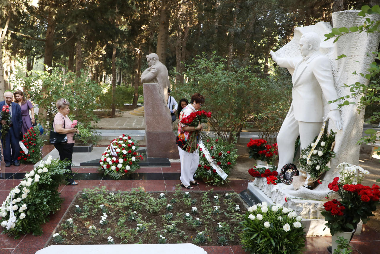 Вице-президент Фонда Гейдара Алиева Лейла Алиева приняла участие в мероприятии, посвященном памяти Муслима Магомаева
