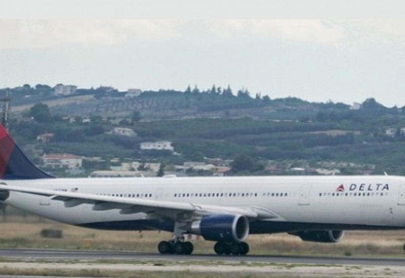 Пассажирский Boeing чуть не разломился пополам во время посадки