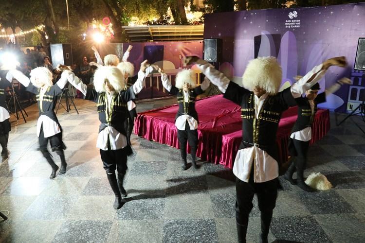 В Баку прошел очередной концерт в рамках проекта "Sehrli Bakı"