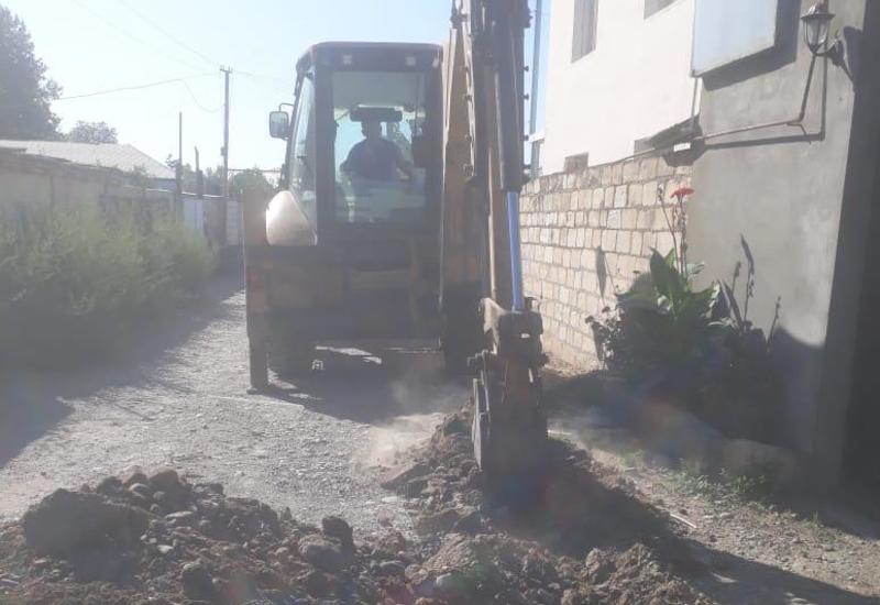 Трактор оставил без газа сотни людей в Азербайджане