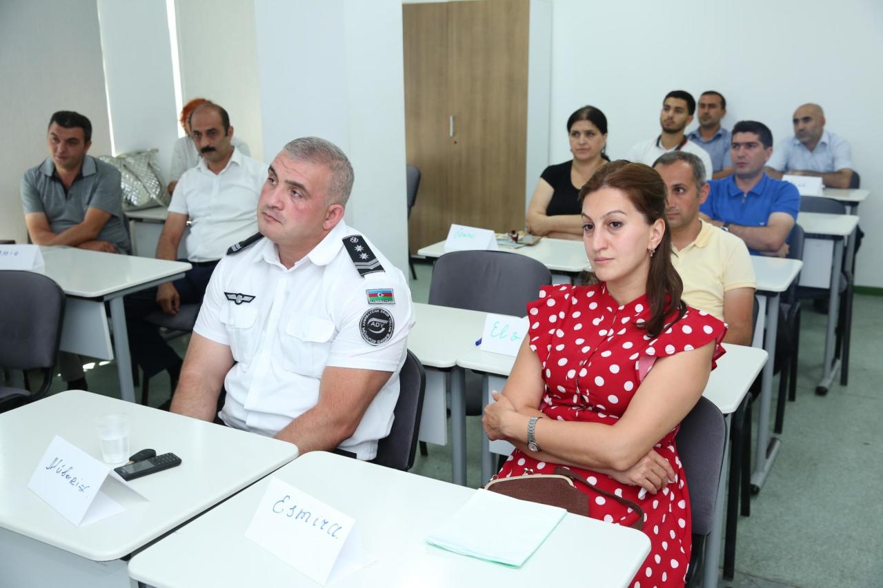Железнодорожников Азербайджана обучают безопасности труда