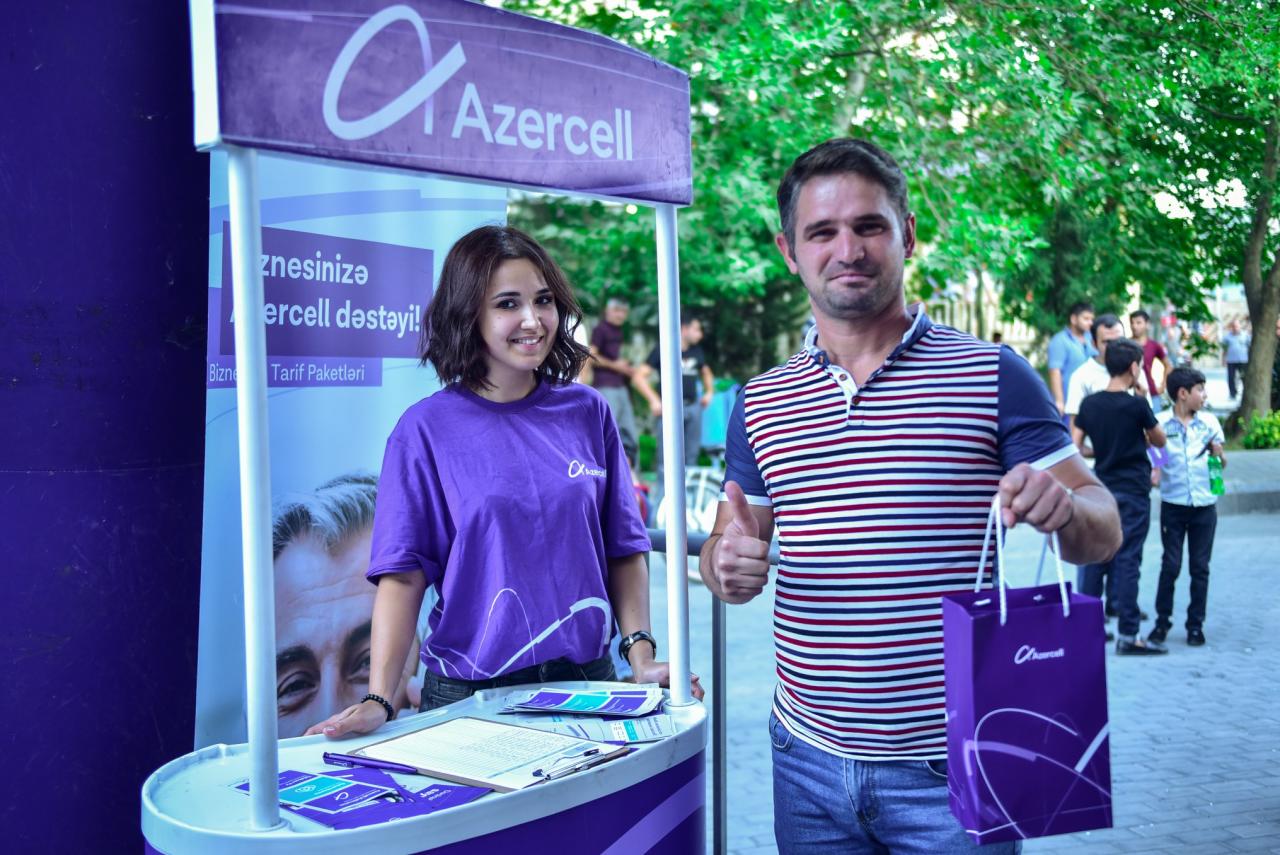 В Гяндже завершился летний проект Azercell «Цифровой мир в регионах»