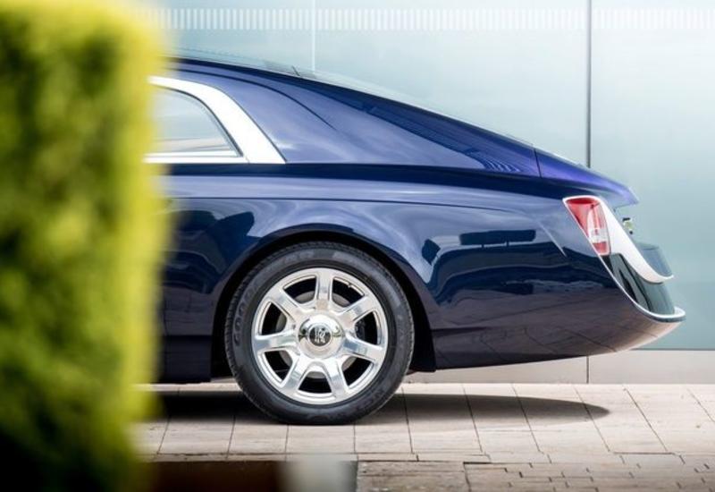 Самый дорогой автомобиль в мире привезли в Баку