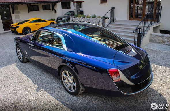 Самый дорогой автомобиль в мире привезли в Баку