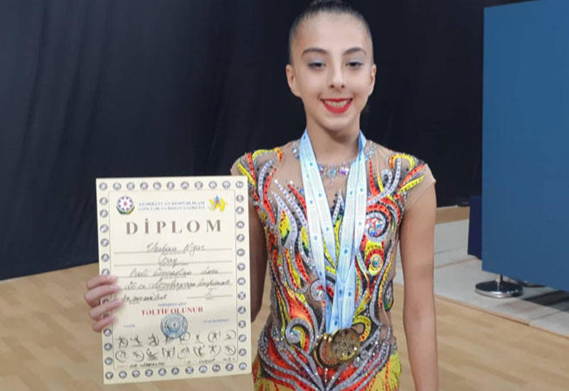 Награждены победители Чемпионата Азербайджана и Баку по художественной гимнастике в упражнениях c булавами и лентой