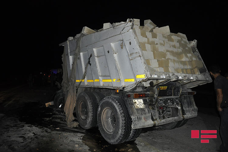 Страшная авария в Сабирабаде, есть погибший и раненый