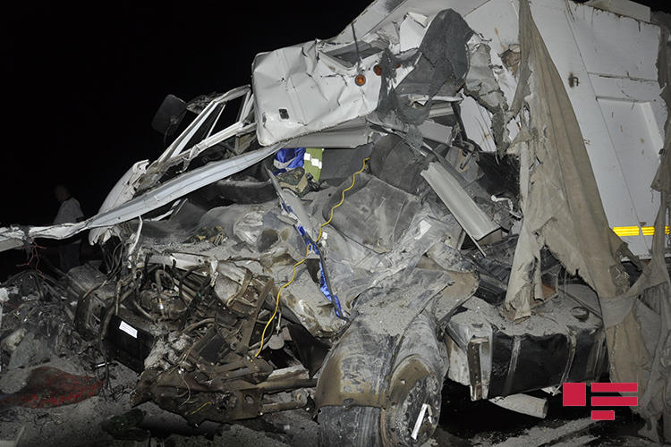 Страшная авария в Сабирабаде, есть погибший и раненый