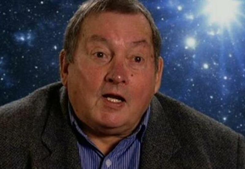 Cкончался сценарист сериала "Доктор Кто"