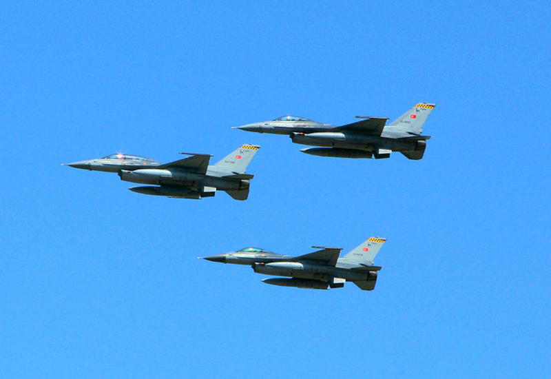 Самолеты F-16 ВВС Турции прибыли в Азербайджан
