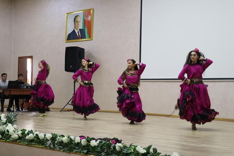 Для военнослужащих Азербайджана, Турции и Грузии провели концерт