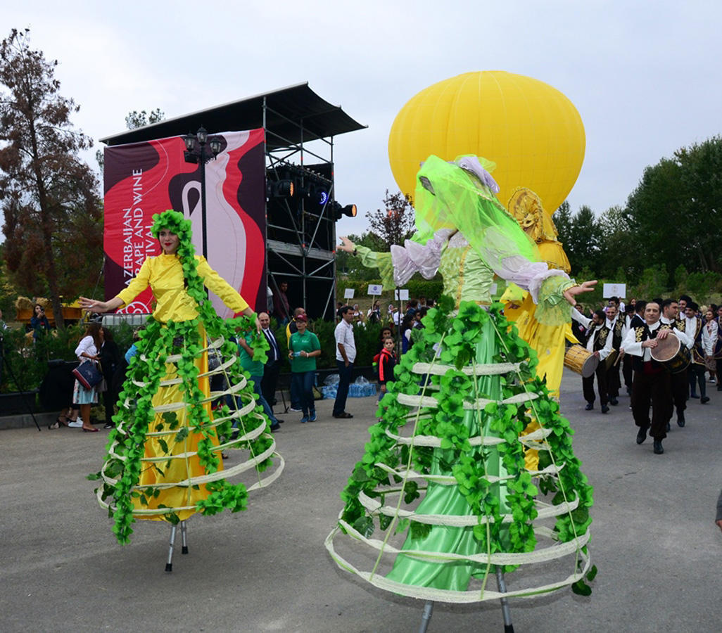 Яркие моменты первого Азербайджанского фестиваля винограда и вина