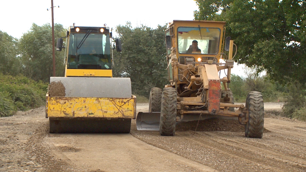 В регионах Азербайджана массово ремонтируют дороги