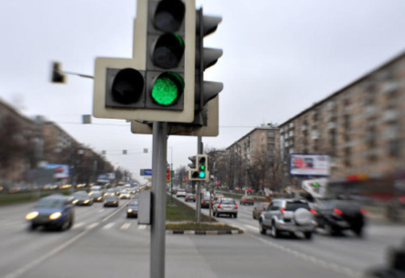 На этих улицах Баку не работают светофоры