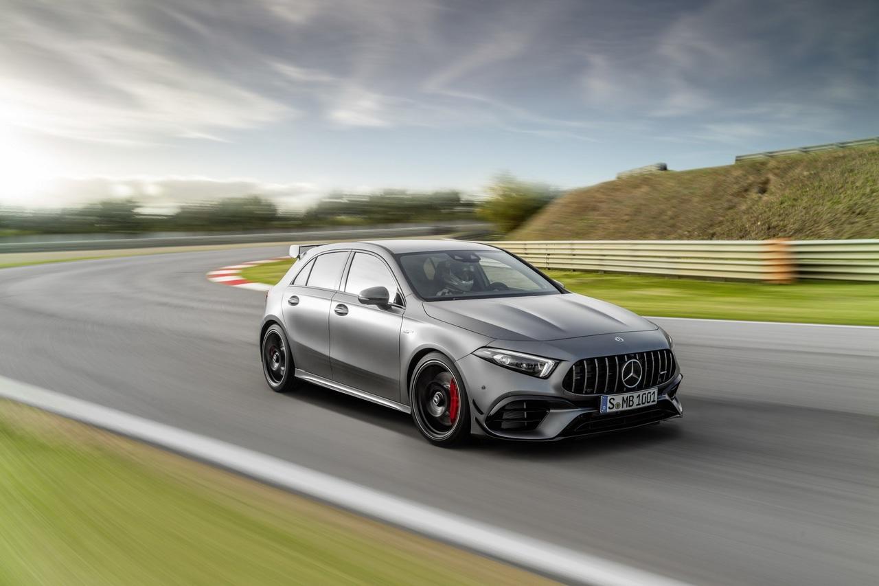 Mercedes представил хот-хэтч с самой мощной "турбочетверкой" в истории
