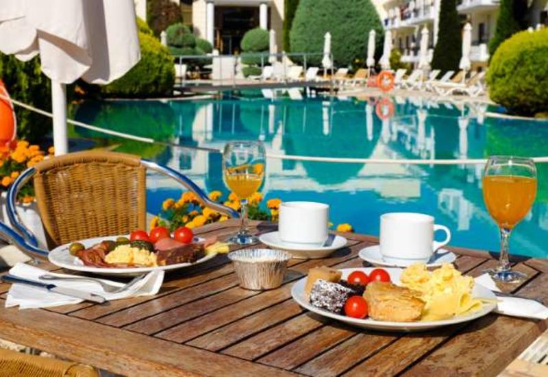Чем all inclusive отличается от «все включено»