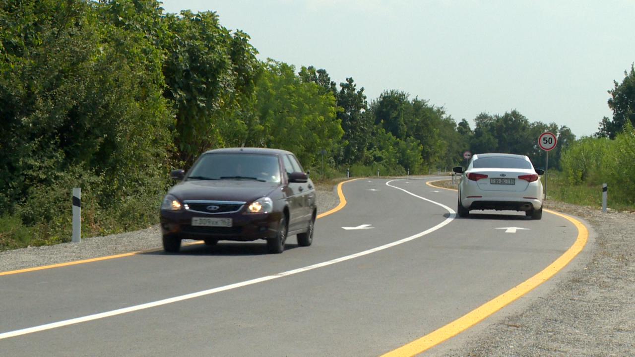 Bu ərazilərə yolu düşənlər, XƏBƏRDAR OLUN: 2 avtomobil yolu yenidən qurulub - FOTO