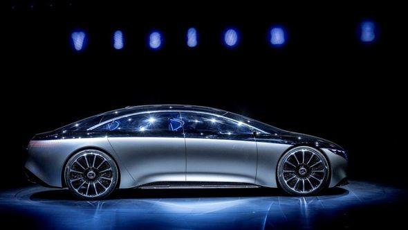 Mercedes-Benz показал свой новый электромобиль