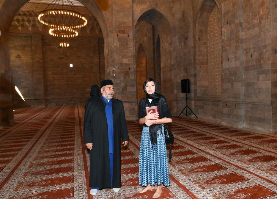 Первый вице-президент Мехрибан Алиева посетила шамахинскую Джума-мечеть