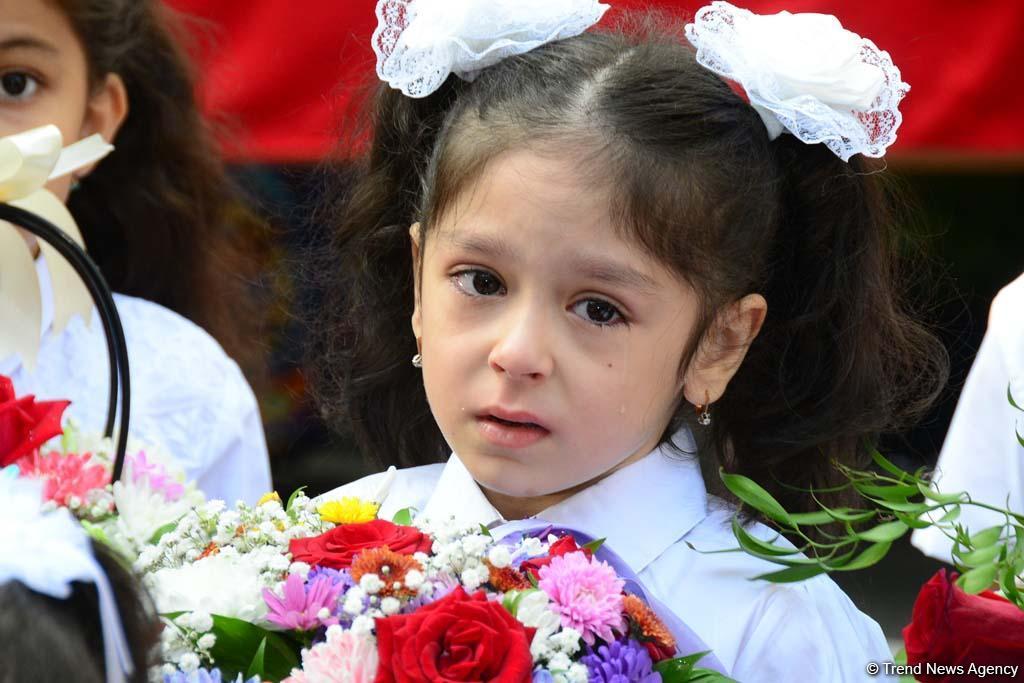 День знаний в школах Баку
