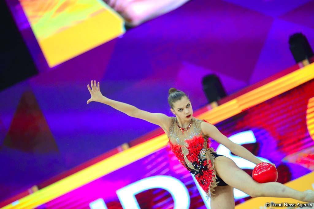 Яркие моменты второго дня Чемпионата мира по художественной гимнастике в Баку