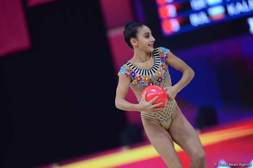 Азербайджанская гимнастка Зохра Агамирова прошла в финал многоборья Чемпионата мира