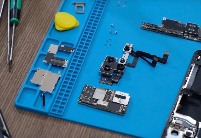 IPhone 11 Pro Max разобрали на камеры