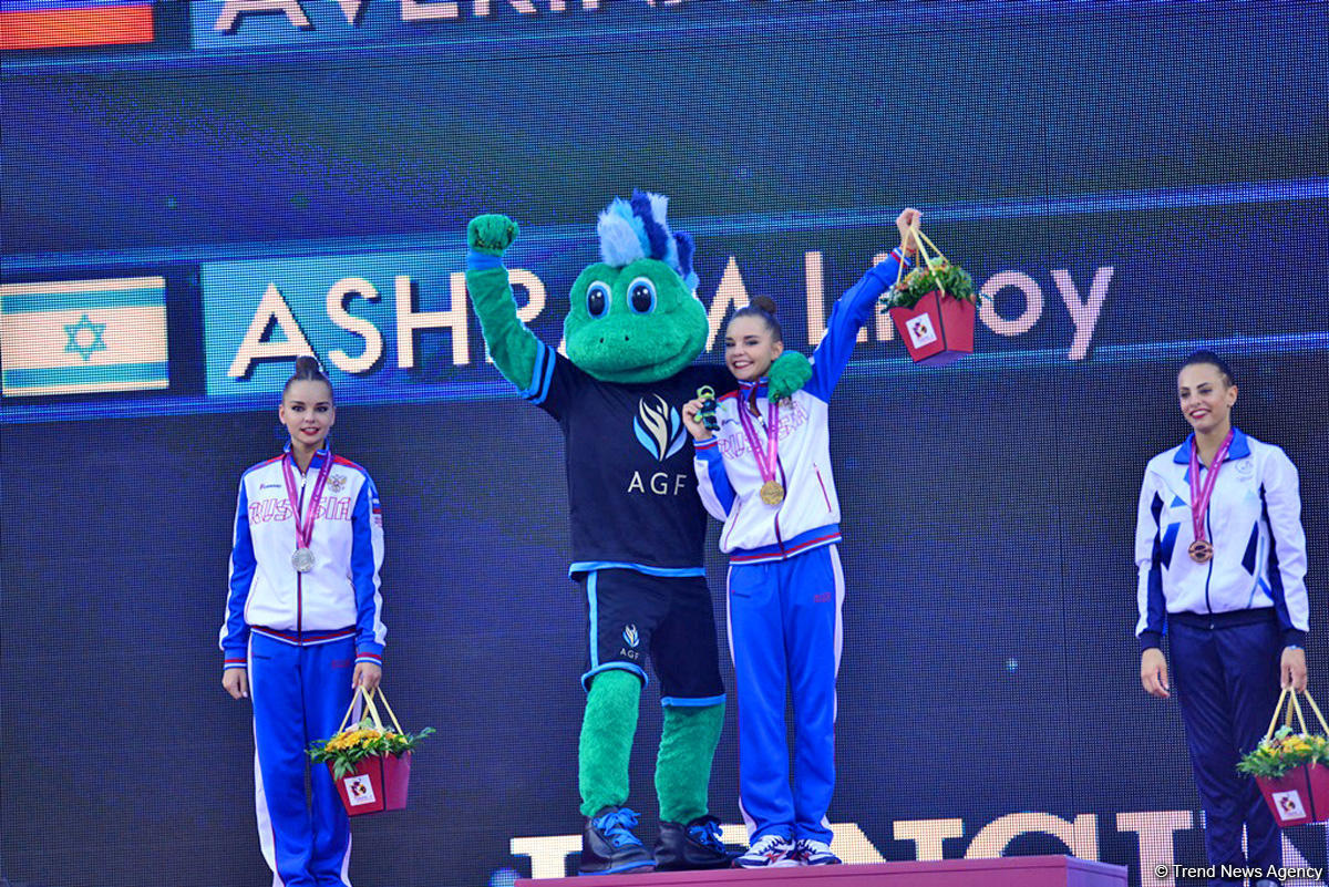 Улыбки, радость и восторг на Чемпионате мира по художественной гимнастике в Баку