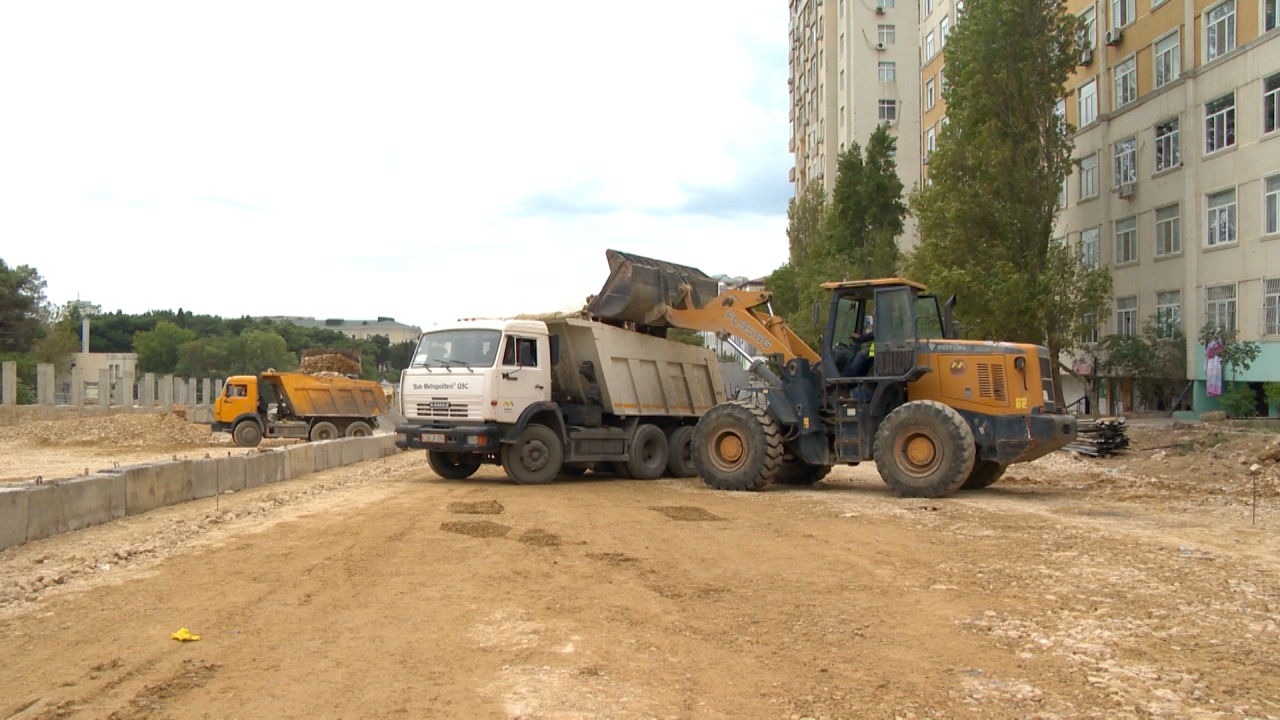 В Баку открыли дорогу, которую водители ждали 7 лет