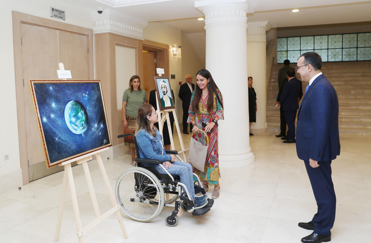 Вице-президент Фонда Гейдара Алиева Лейла Алиева приняла участие в презентации антрепризы "Насими"