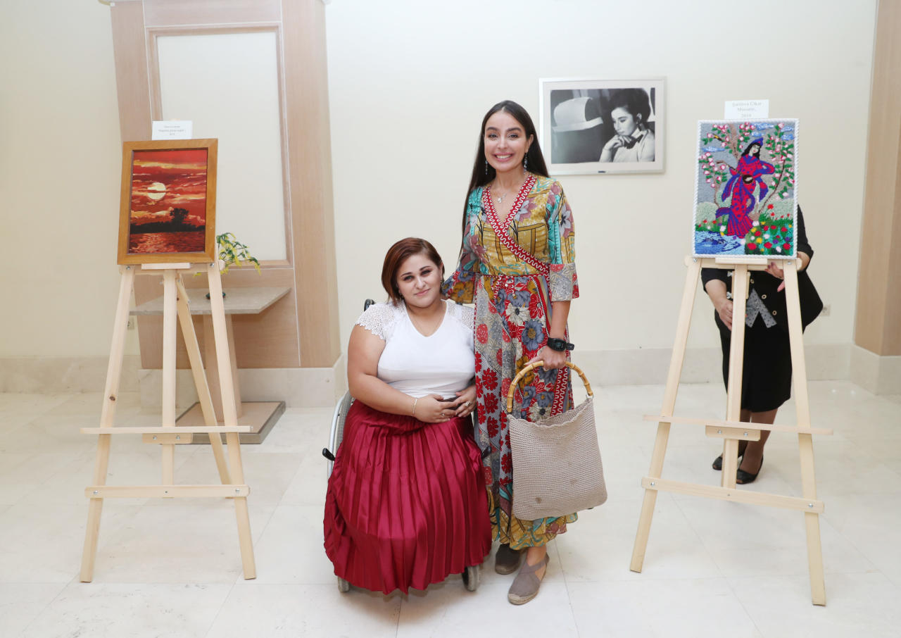 Вице-президент Фонда Гейдара Алиева Лейла Алиева приняла участие в презентации антрепризы "Насими"