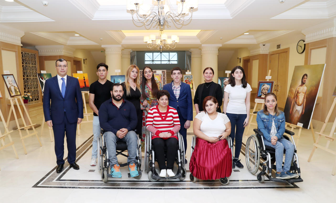 Вице-президент Фонда Гейдара Алиева Лейла Алиева приняла участие в презентации антрепризы "Насими"