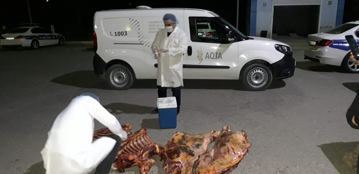 В Баку выявили крупную партию опасного мяса