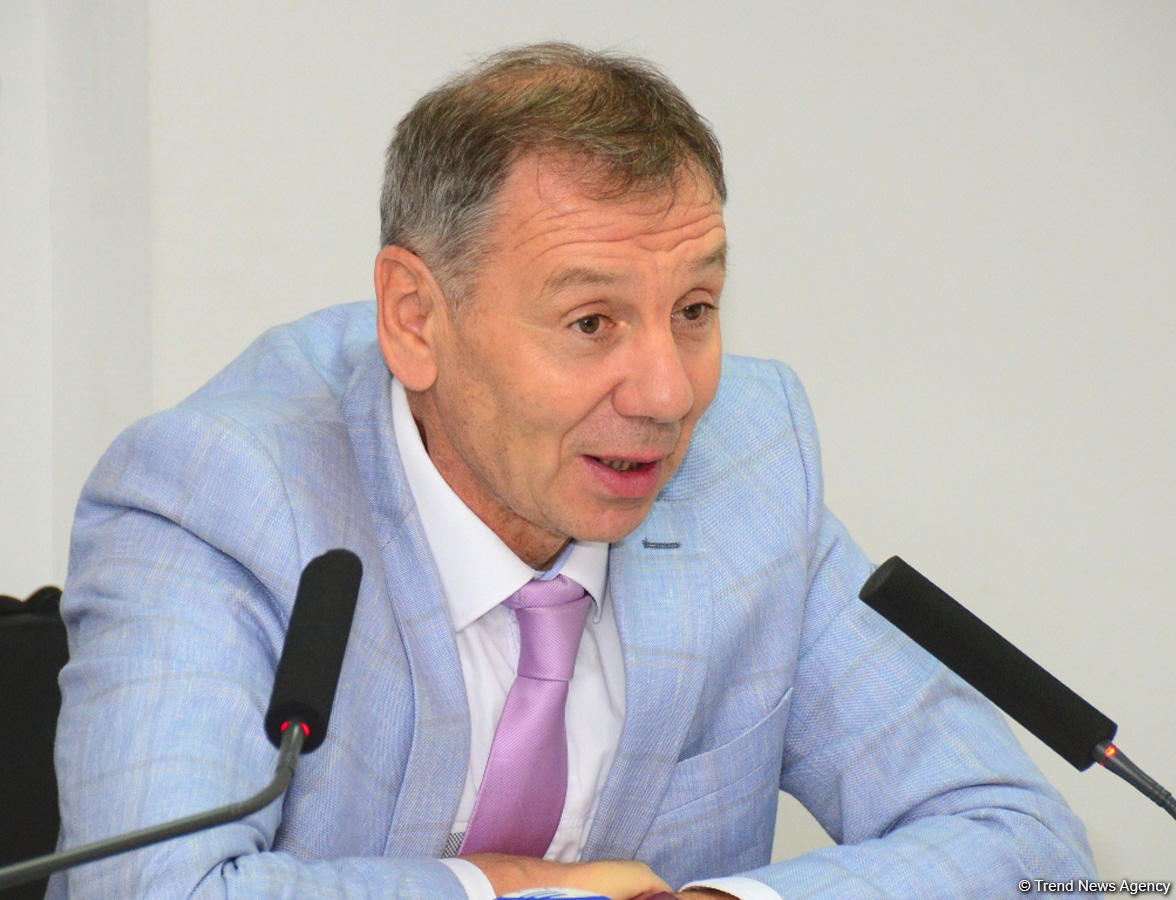 В Баку обсуждают вопросы политики, экономики и безопасности между Азербайджаном, Россией и Турцией