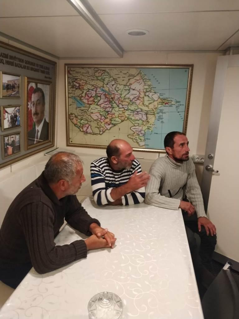 На Каспии спасли пропавших рыбаков