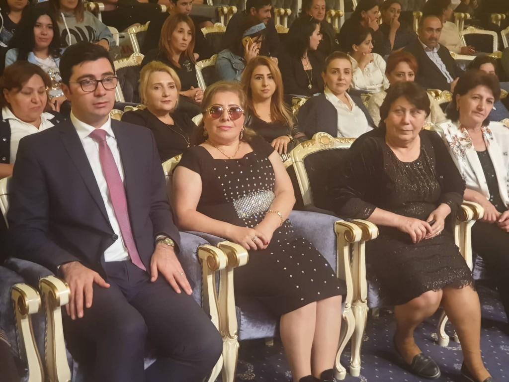 В Баку и Гяндже стартовал второй Фестиваль азербайджанских народных песен