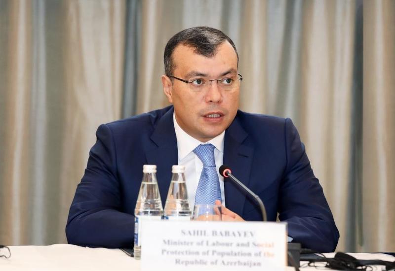 Министр о росте зарплат в частном секторе Азербайджана