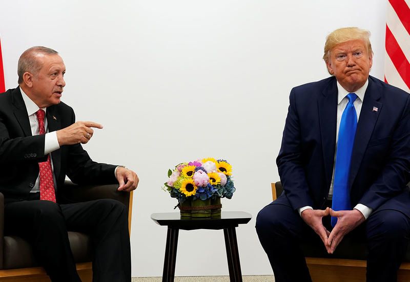Сенатор раскрыл подробности разговора Трампа и Эрдогана