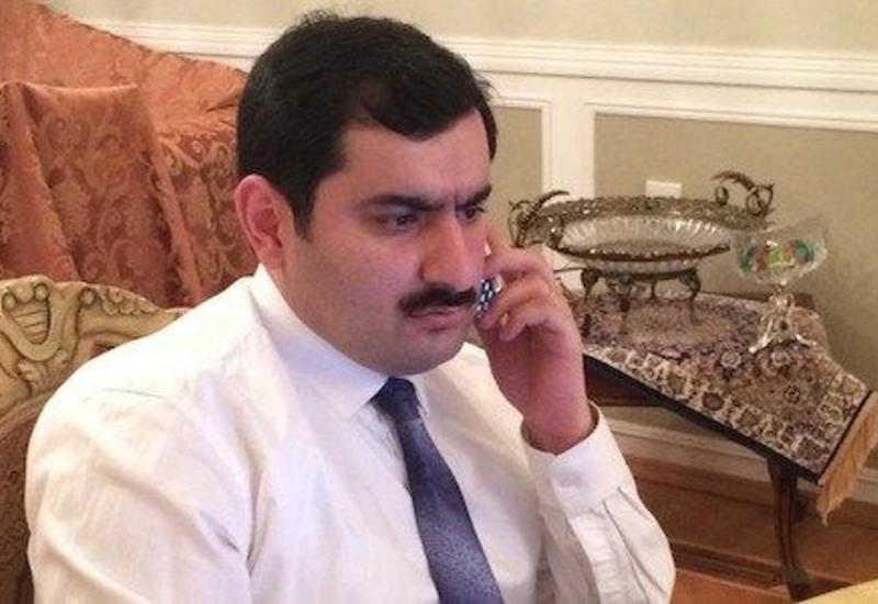 Rüfət Səfərov yazdığı statusları silməyə başlayıb