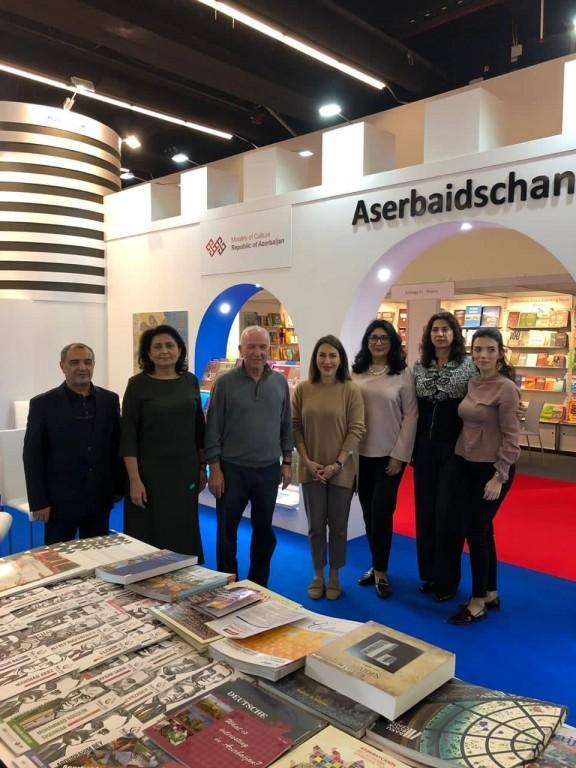 Азербайджан представлен на Международной книжной выставке во Франкфурте-на-Майне