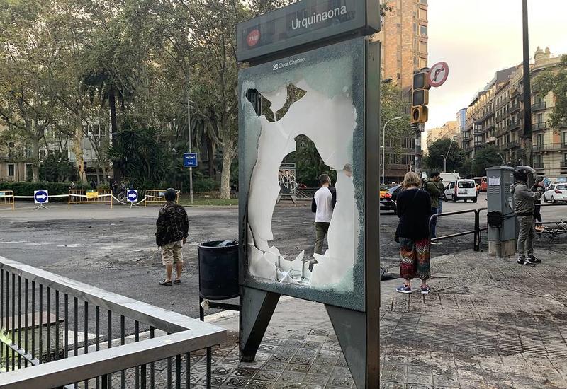 Число пострадавших в результате акции протестующих радикалов в Каталонии превысило 180