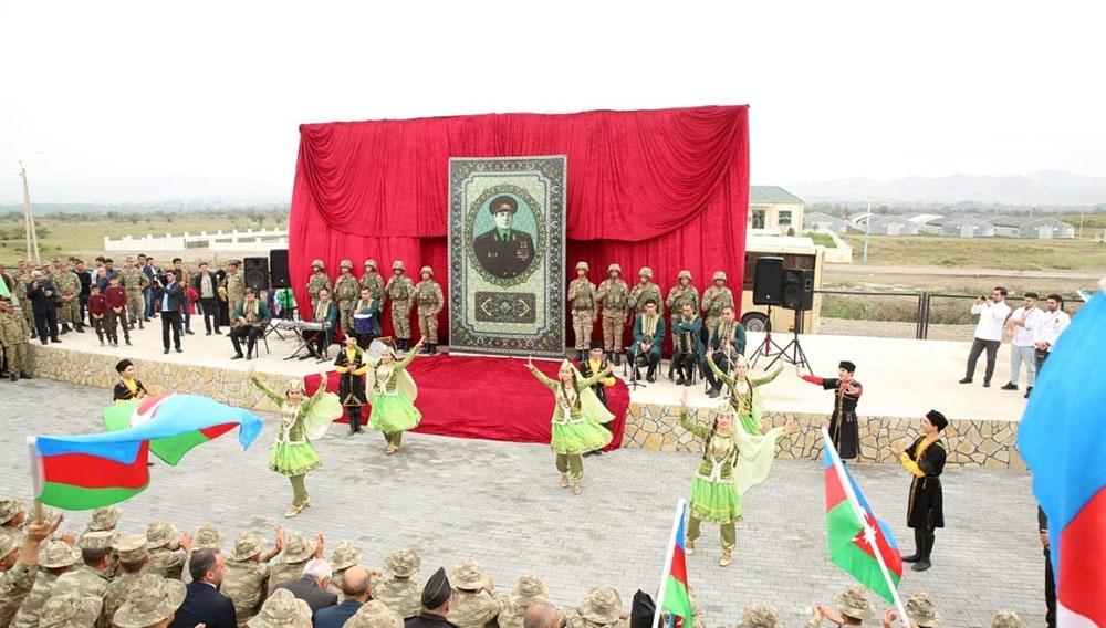 Cocuq Mərcanlı kəndində “Xalqla Ordu əl-ələ” devizi altında kütləvi vətənpərvərlik bayramı keçirilib