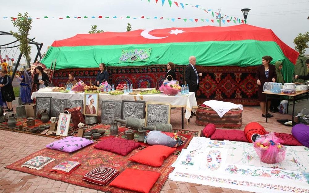 Cocuq Mərcanlı kəndində “Xalqla Ordu əl-ələ” devizi altında kütləvi vətənpərvərlik bayramı keçirilib