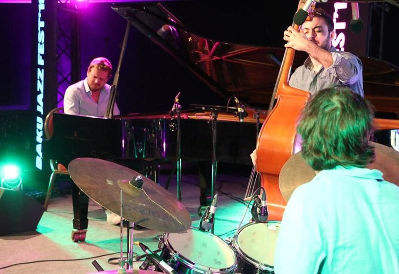 В Баку прошел концерт бельгийской джазовой группы Giuseppe Millaci&Vogue Trio