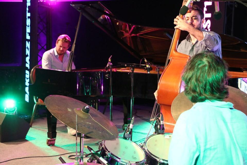 В Баку прошел концерт бельгийской джазовой группы Giuseppe Millaci&Vogue Trio