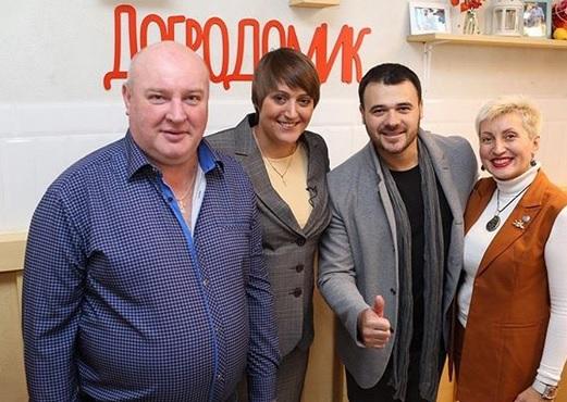 Эмин Агаларов открыл в Москве кафе, где пожилые люди смогут получать бесплатные обеды
