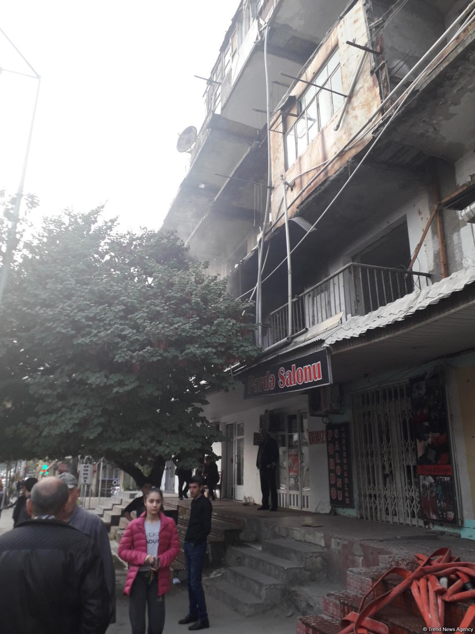 В Баку произошел пожар
