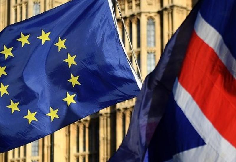 ЕС откладывает решение о сроке продления Brexit до выборов