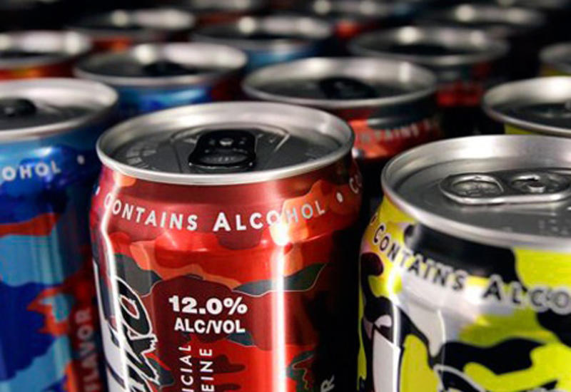 Ученый объяснил, зачем на самом деле в энергетики добавляют витамины