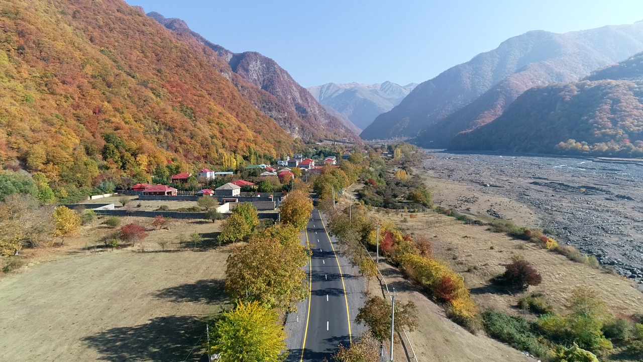 Так выглядит дорога Гах-Илису после ремонта